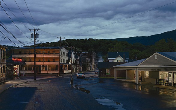 Gregory Crewdson 